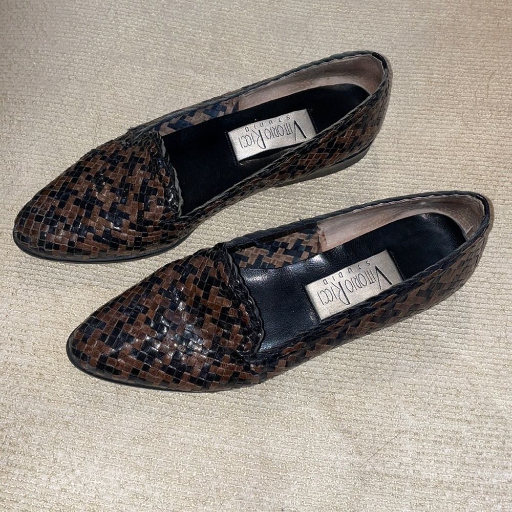 Vintage Vittorio Ricci Leather Weave Flat Loafer 8 great condition